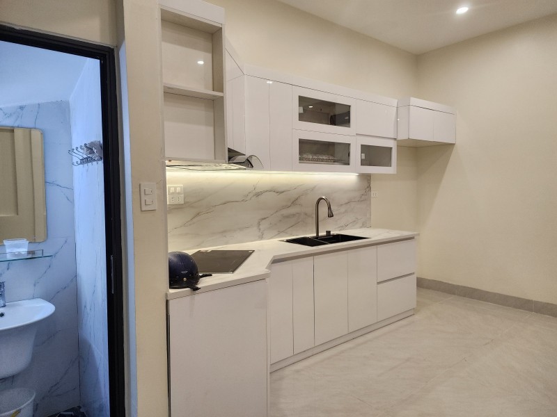 Bán nhà Tư Đình,Long Biên 5 tầng,65m,mt4.7m oto tránh nhỉnh 16 tỷ - Ảnh 2